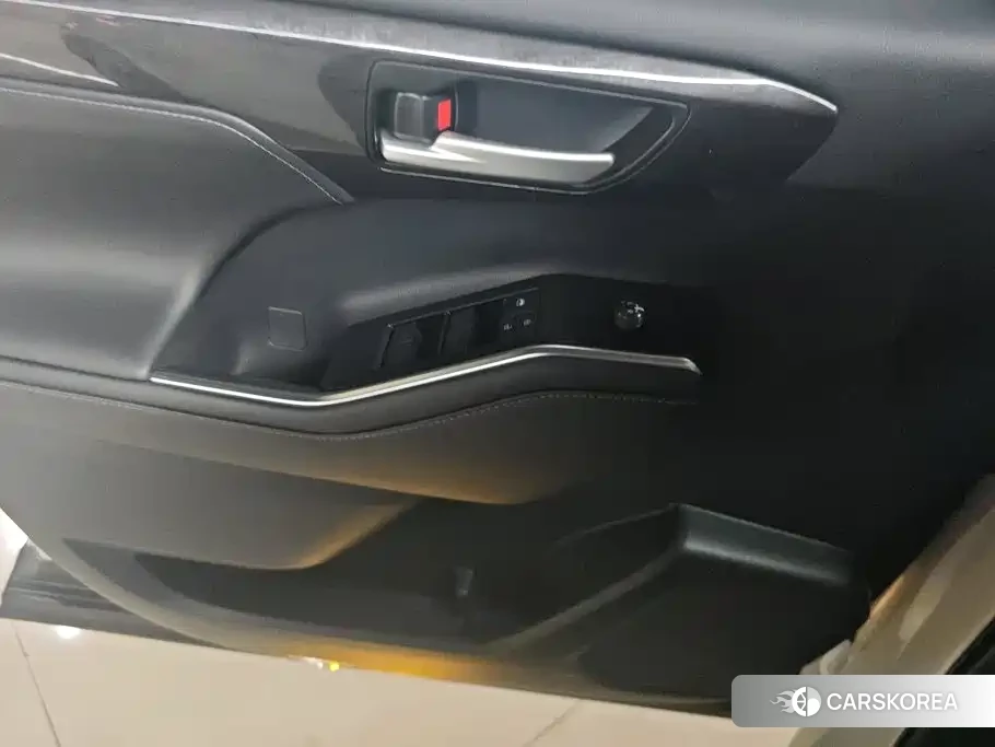 Toyota Crown id 4583798 из Китая 9