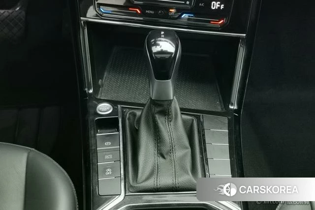 Volkswagen Passat id 4272138 из Китая 18