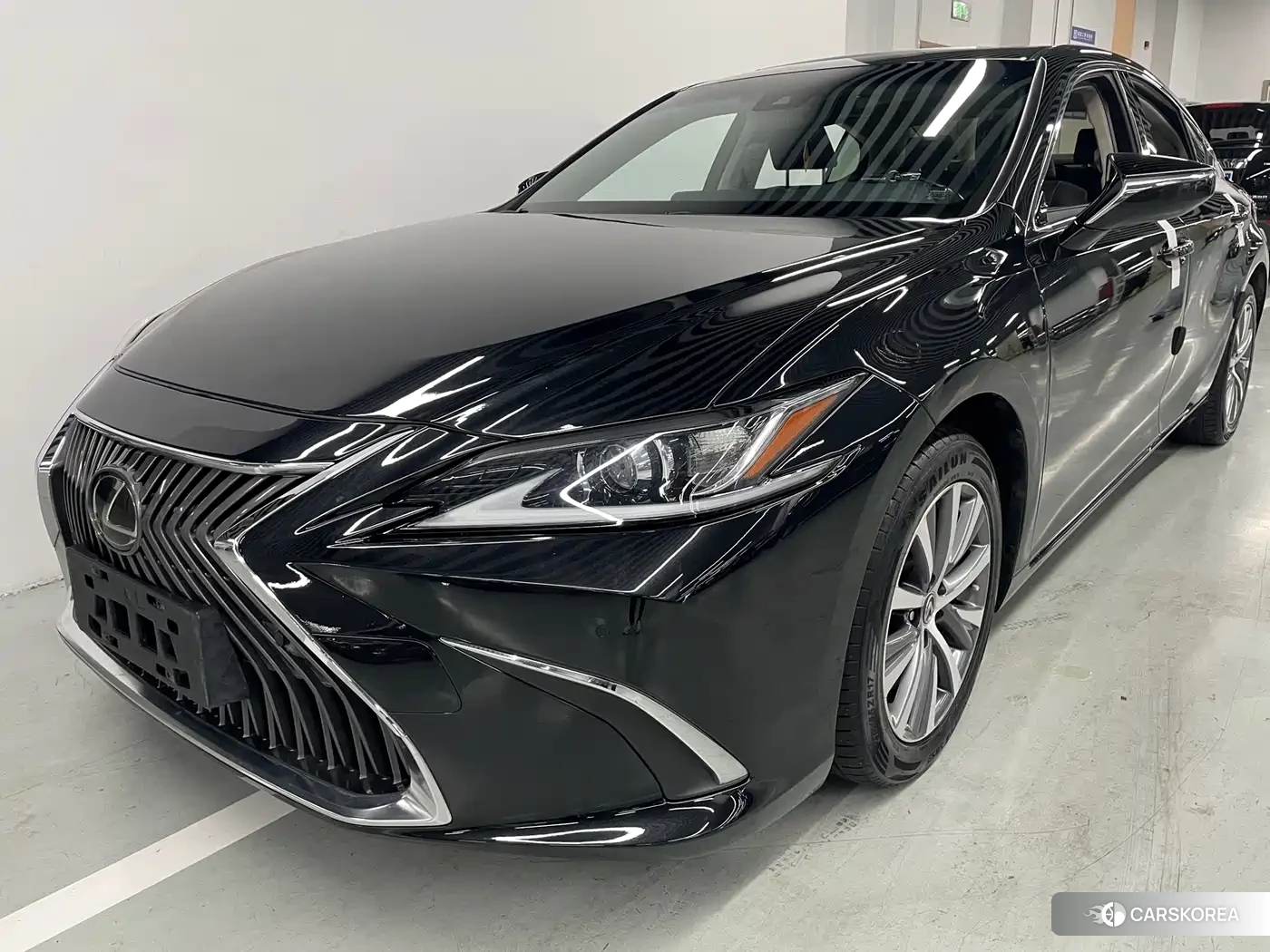 Lexus ES id 4515469 из Китая 7