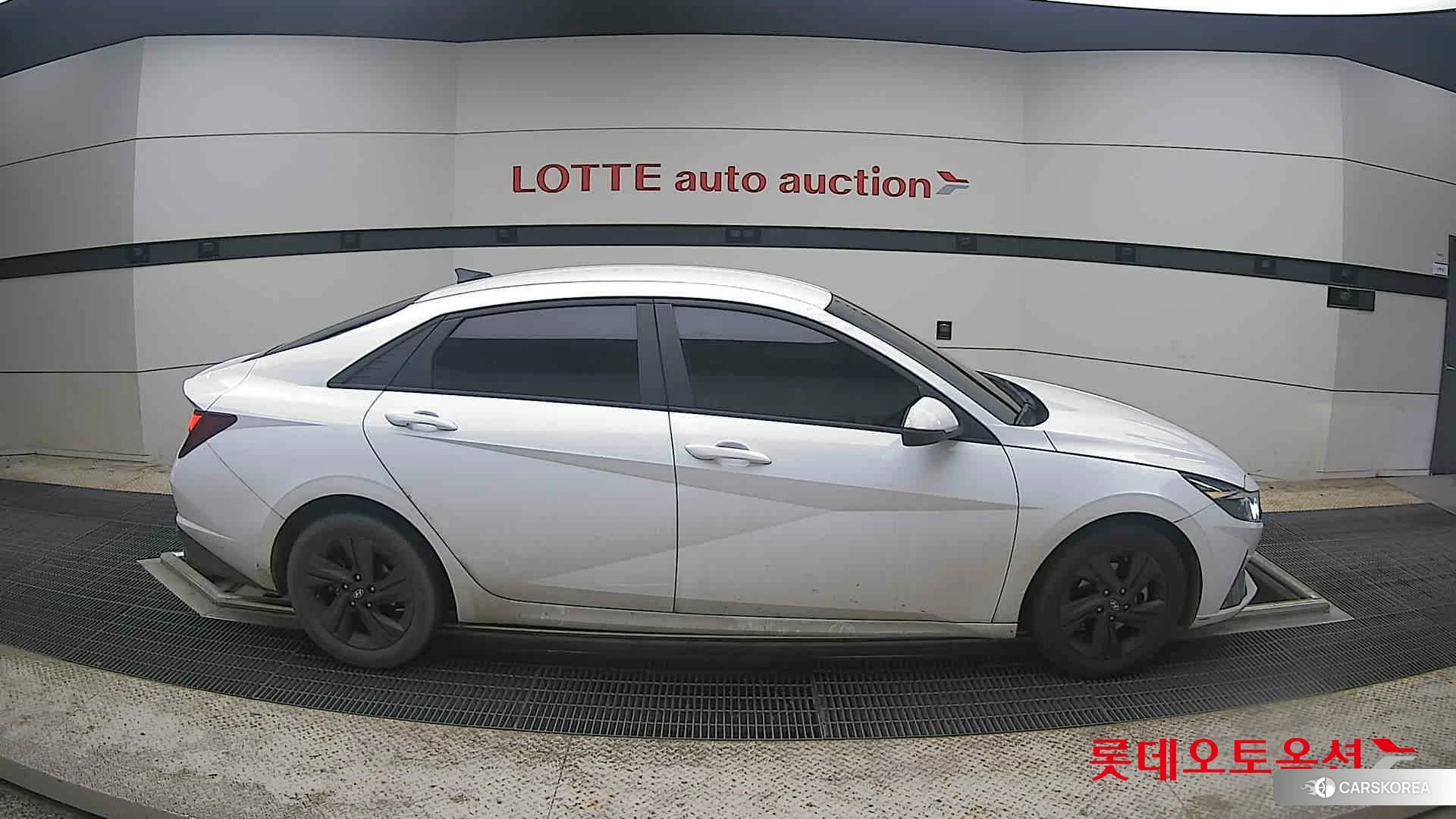 Hyundai Avante id 4289382 из Кореи 23