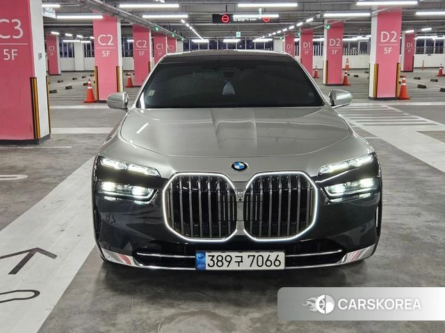 BMW 7 Series (G70) id 4428122 из Кореи 13