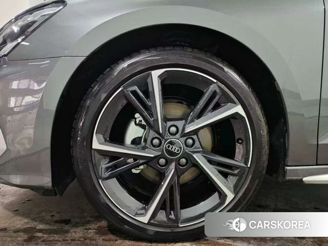 Audi A3 id 4271469 из Китая 10