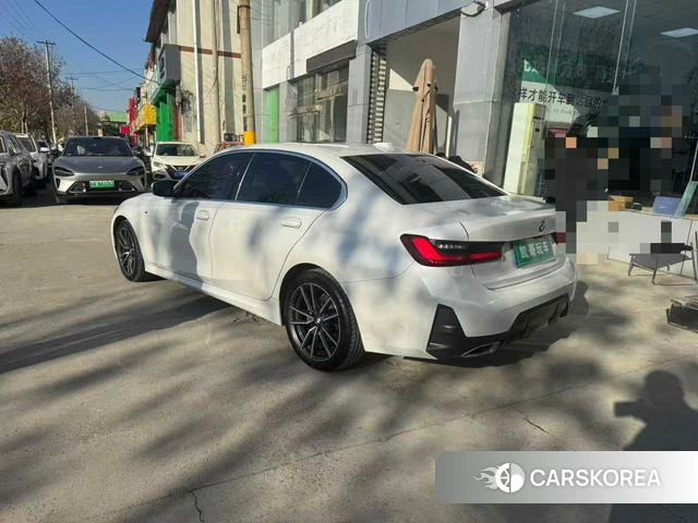 BMW 3 series 2023 Белый из Китая, фото 3