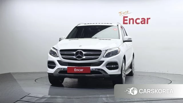 Mercedes-Benz GLE - Class W166 id 3911812 из Кореи 13