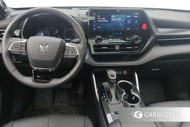 Toyota Crown Lufang id 3908345 из Китая 10