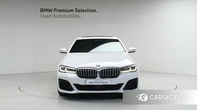 BMW 5 Series (G30) id 4250127 из Кореи 13