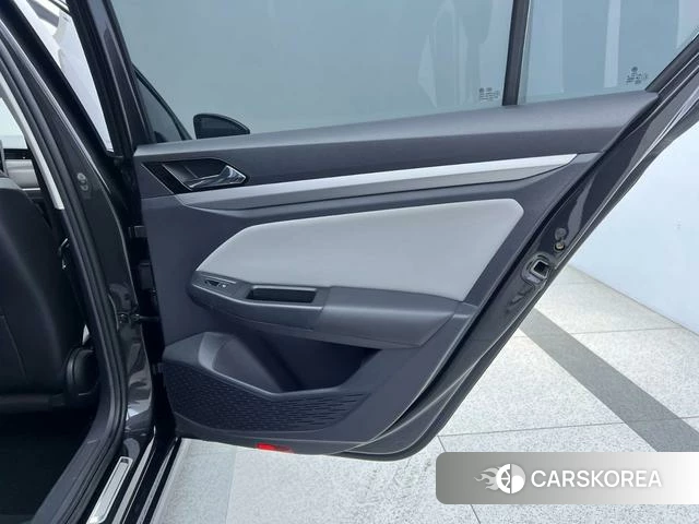 Volkswagen Bora id 4290827 из Китая 16