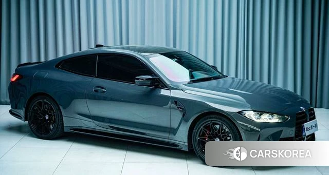 BMW M4 2023 Темно-серый из Китая, фото 4