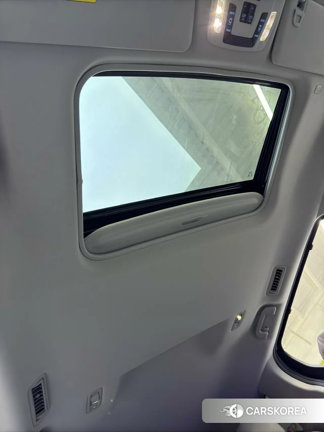 Toyota Saina id 4276597 из Китая 7