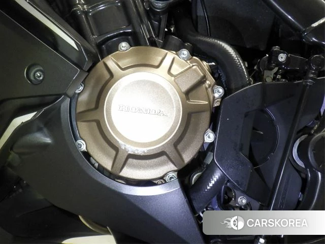 Engine photo