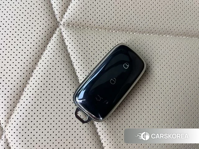 Geely Galaxy Galaxy L6 id 4213900 из Китая 13