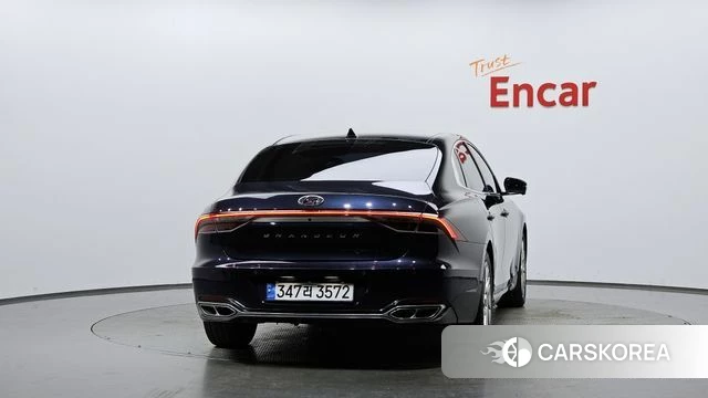 Hyundai The New Grandeur IG Hybrid id 4458698 из Кореи 23