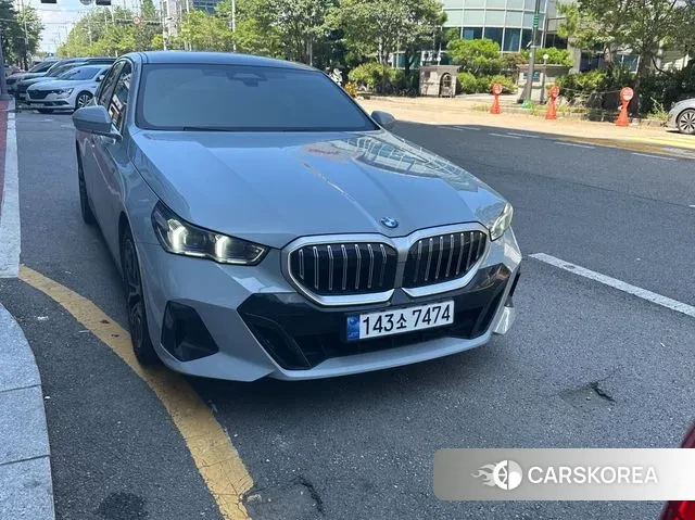 BMW 5 Series (G60) id 3026689 из Кореи 13