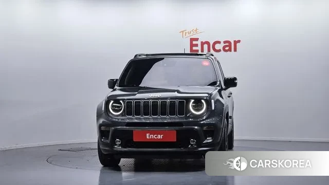 Jeep Renegade id 3739677 из Кореи 13
