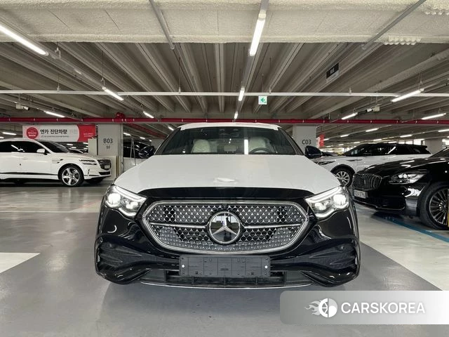 Mercedes-Benz E-Class W214 2026 Черный из Кореи, фото 4