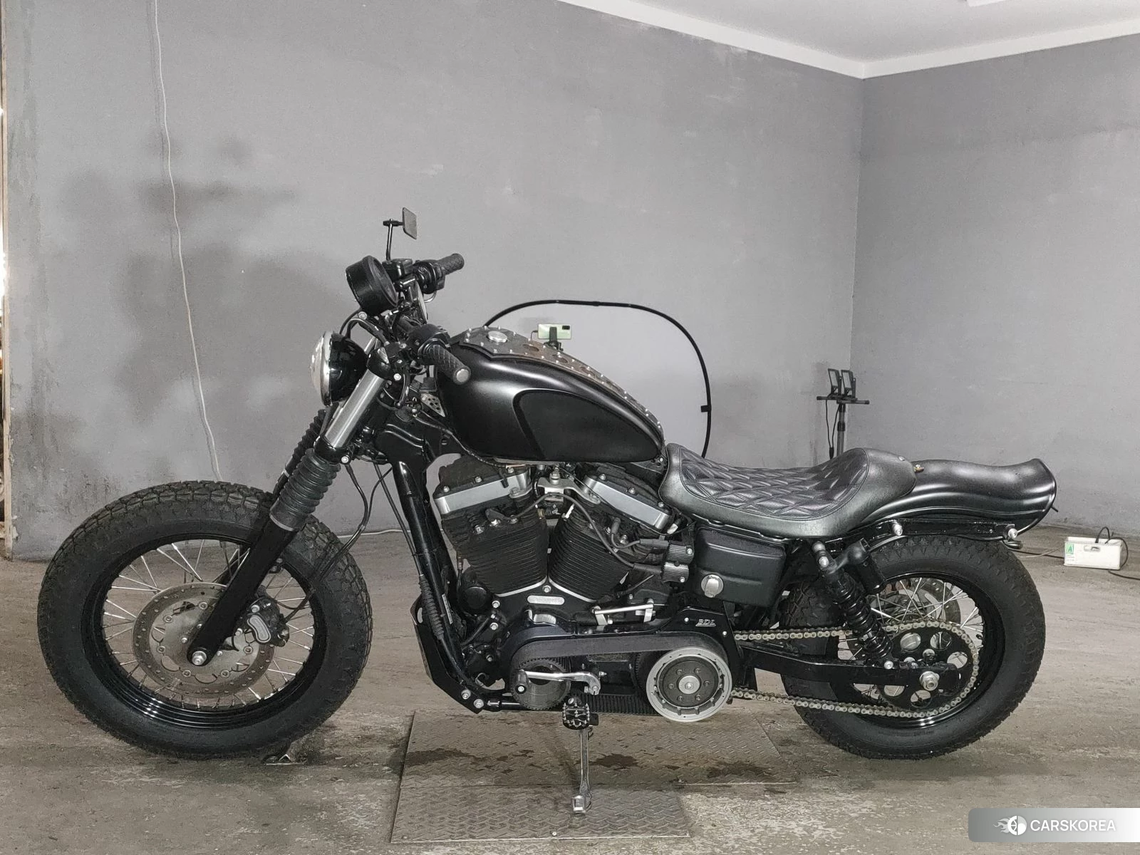 Проданный Harley-Davidson Dyna Street Bob FXDB1690 2017 из Японии