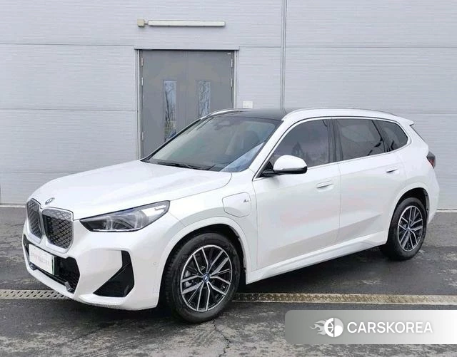 BMW iX1 id 4257584 из Китая 7