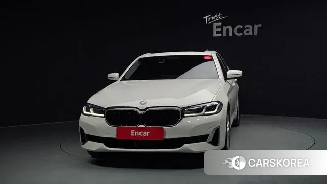 BMW 5 Series (G30) id 3290756 из Кореи 13