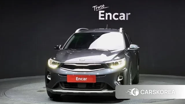 Kia Stonic id 3039595 из Кореи 13