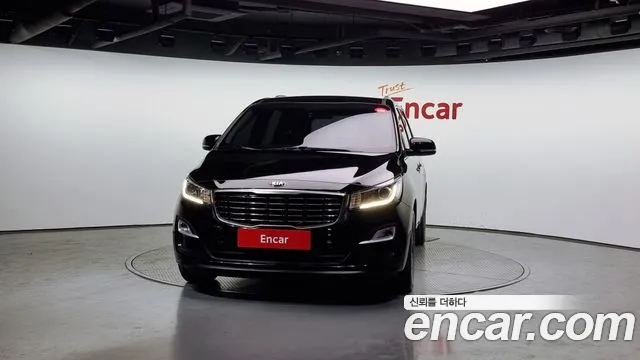 Kia The New Carnival id 2679953 из Кореи 13