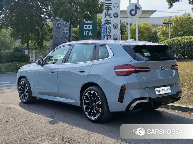 BMW X3 2025 Серебристо-серый из Китая, фото 3