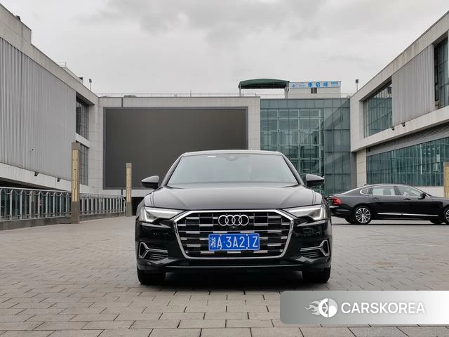 Audi A6L id 4290394 из Китая 11