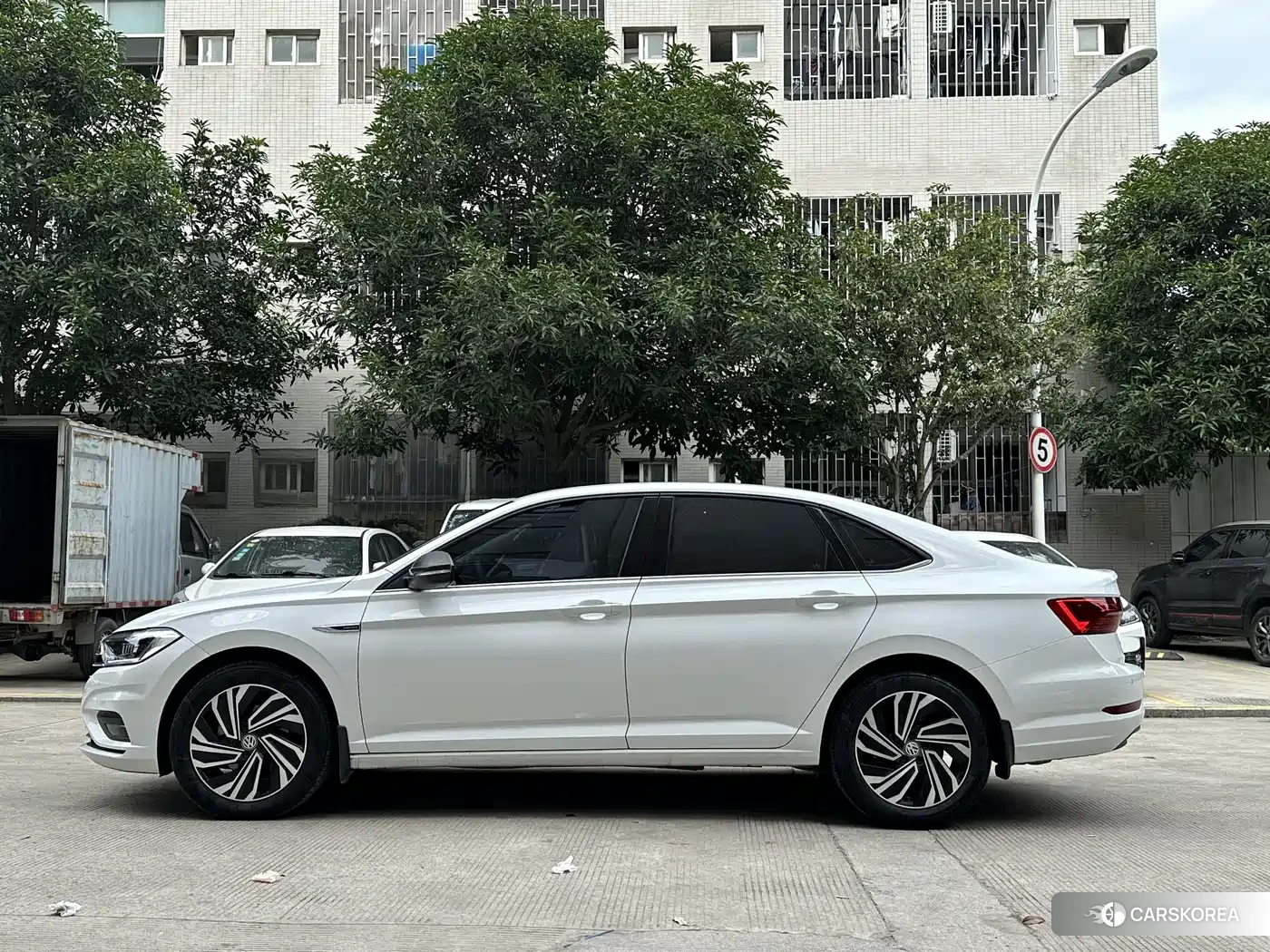 Volkswagen Sagitar 2022 Белый из Китая, фото 3