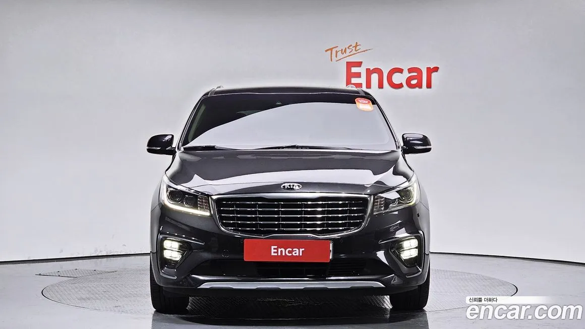 Kia The New Carnival id 1702019 из Кореи 13