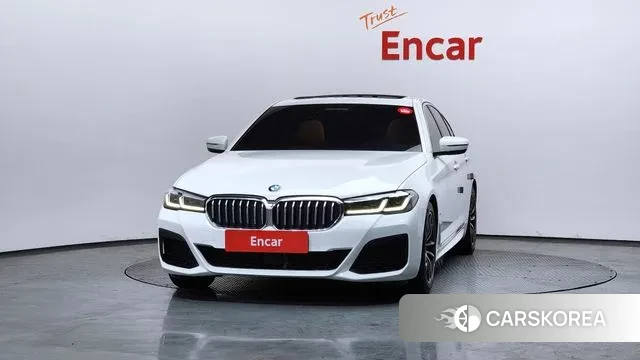 BMW 5 Series (G30) id 3670983 из Кореи 13