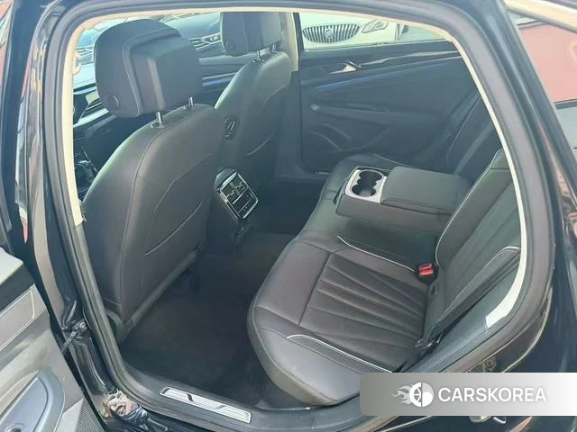 Volkswagen Passat 2024 Черный из Китая, фото 3