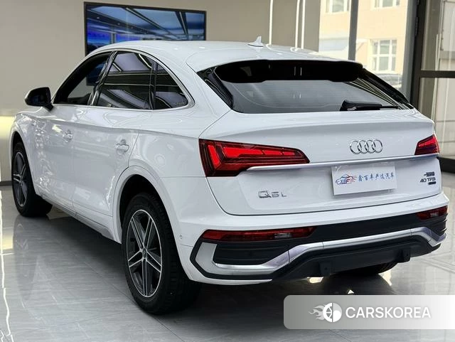 Audi Q5L Sportback 2023 Белый из Китая, фото 6