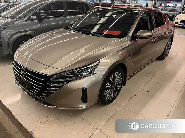 Nissan Teana 2023 Шампань из Китая, фото 5