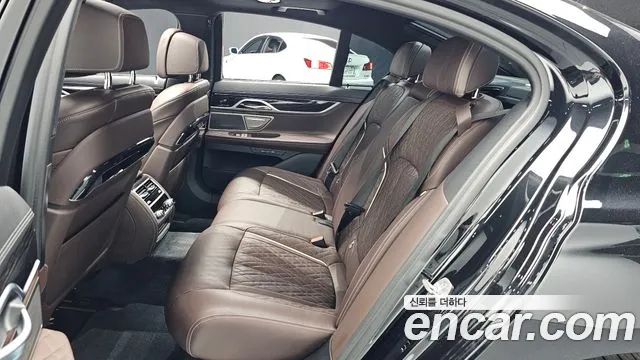 BMW 7 Series (G11) id 2635278 из Кореи 13