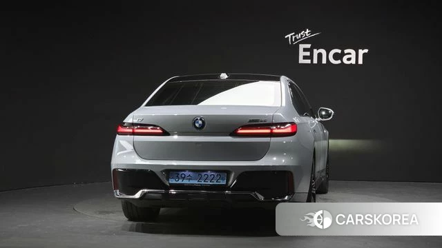 BMW i7 (G70) id 4655808 из Кореи 23