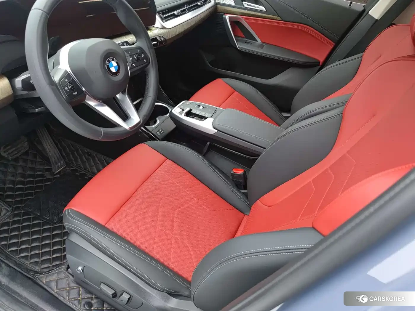 BMW X1 2024 Silver/gray из Китая, фото 3