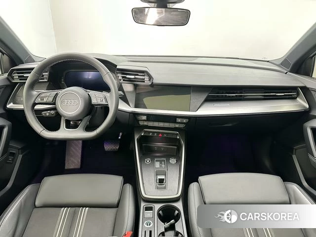 Audi A3 2024 Белый из Китая, фото 3
