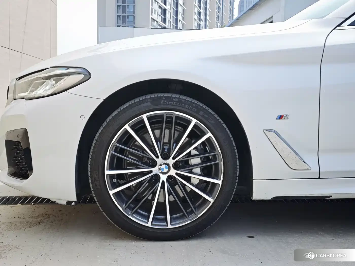 BMW 5 series id 4546475 из Китая 11