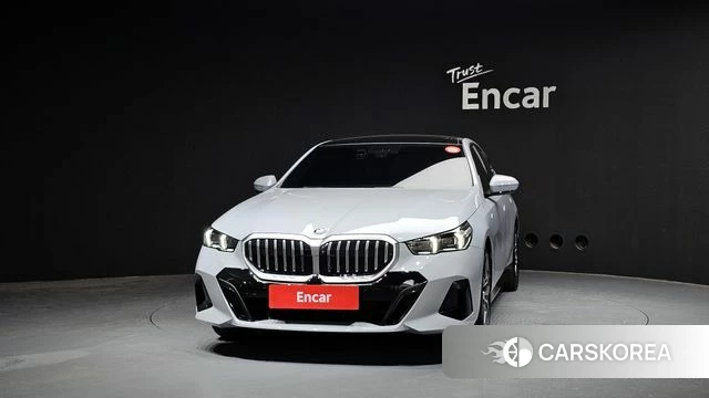 BMW 5 Series (G60) id 3838288 из Кореи 13