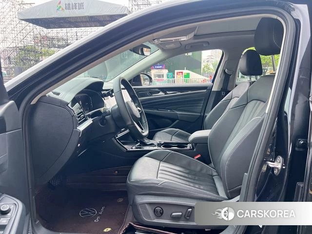 Volkswagen Passat id 4276569 из Китая 22