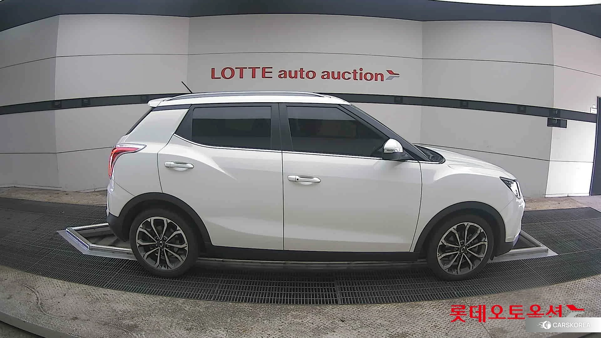 SsangYong Tivoli id 3869459 из Кореи 23