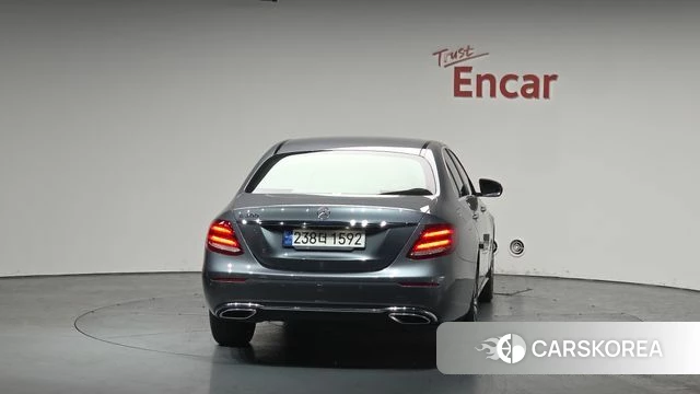 Mercedes-Benz E-Class W213 id 3834079 из Кореи 13