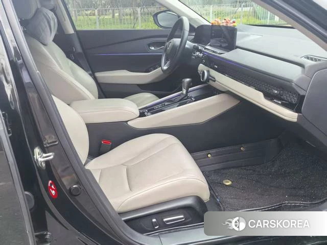 Honda Accord id 4297713 из Китая 10