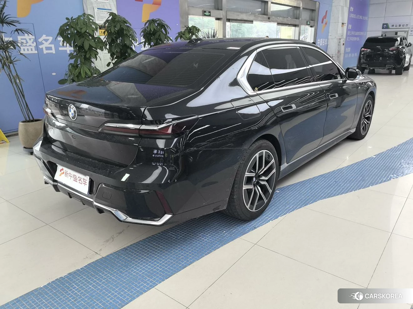 BMW 7 series 2022 Черный из Китая, фото 6