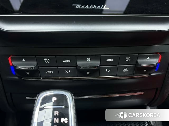 Maserati Ghibli id 4213912 из Китая 23
