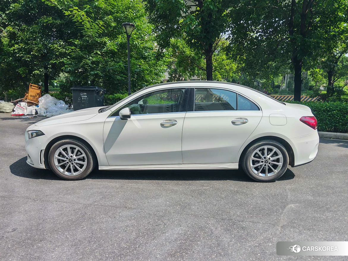 Mercedes-Benz A-Class 2021 Белый из Китая, фото 3