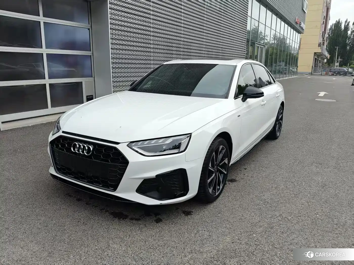 Audi A4L 2023 Белый из Китая, фото 6