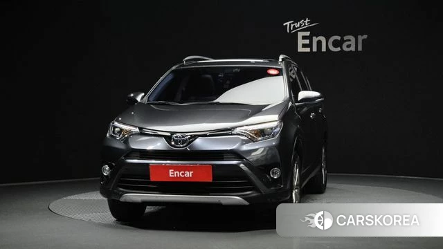 Toyota RAV4 id 4543452 из Кореи 23