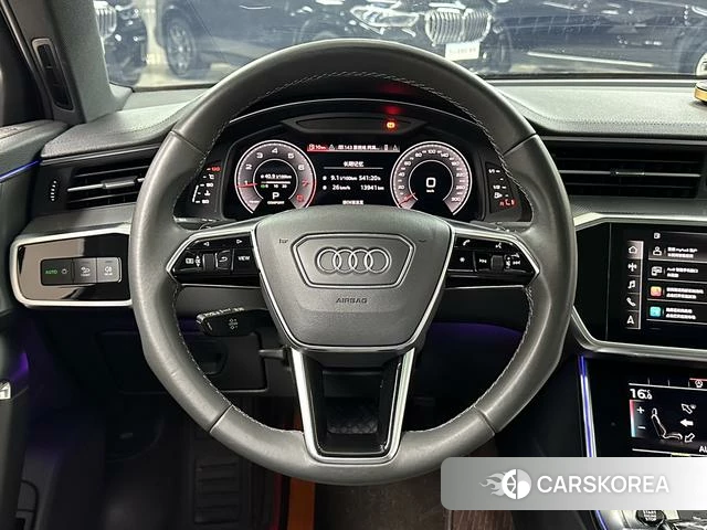 Audi A6L id 4399714 из Китая 13