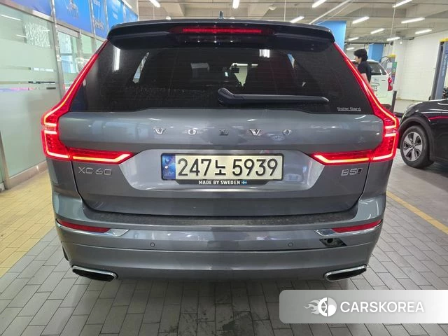 Volvo XC60 second Generation 2021 Серебристо-серый из Кореи, фото 3