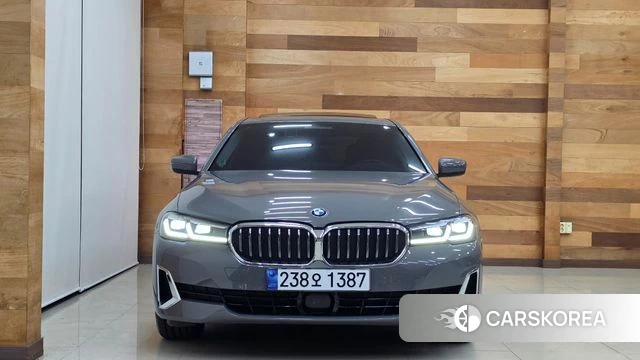 BMW 5 Series (G30) id 4785052 из Кореи 13